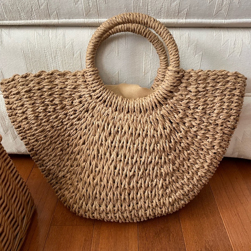 Chic Tan Woven Handbag